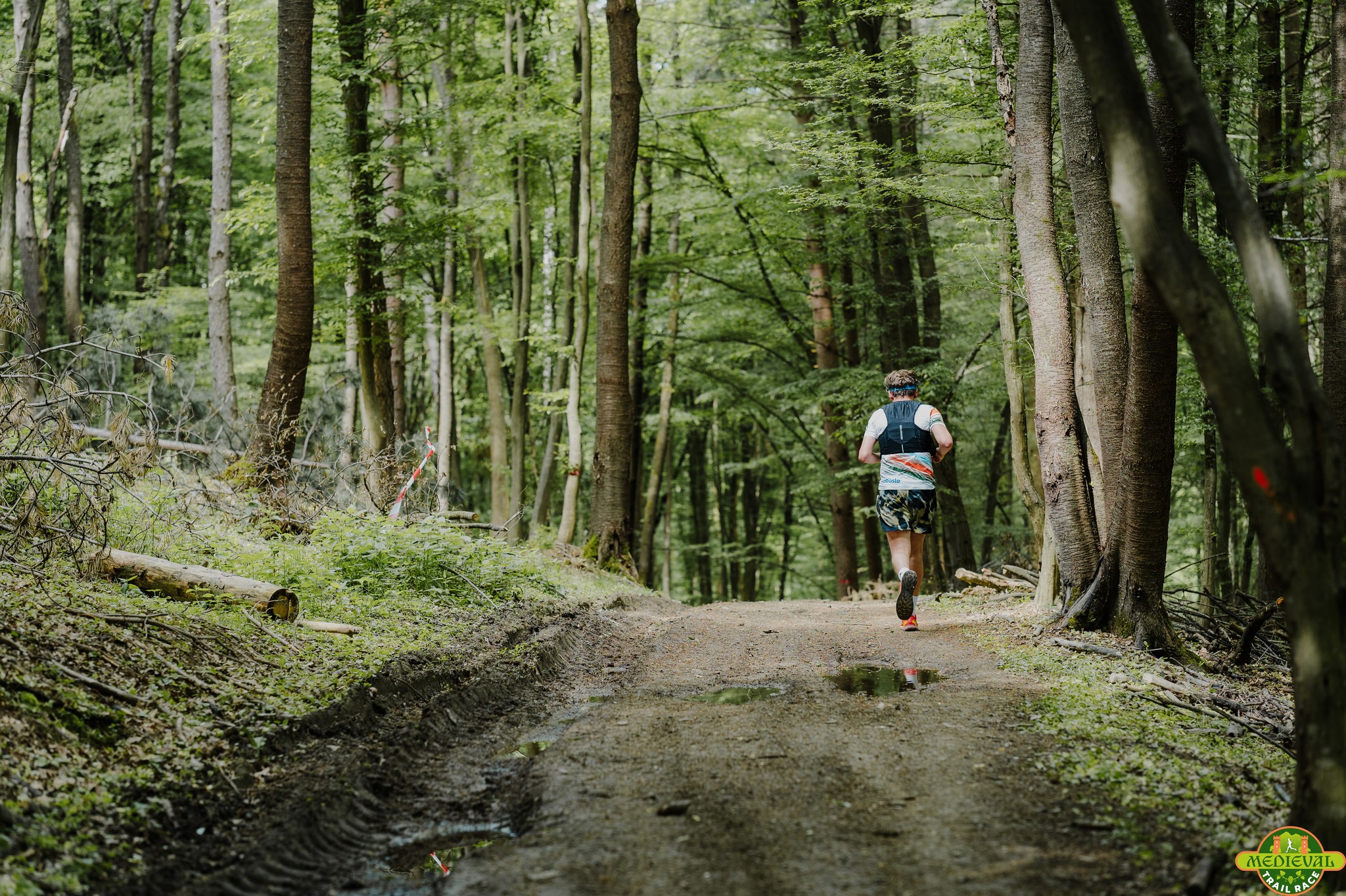 438098989 436847435600085 5937719758004707601 N